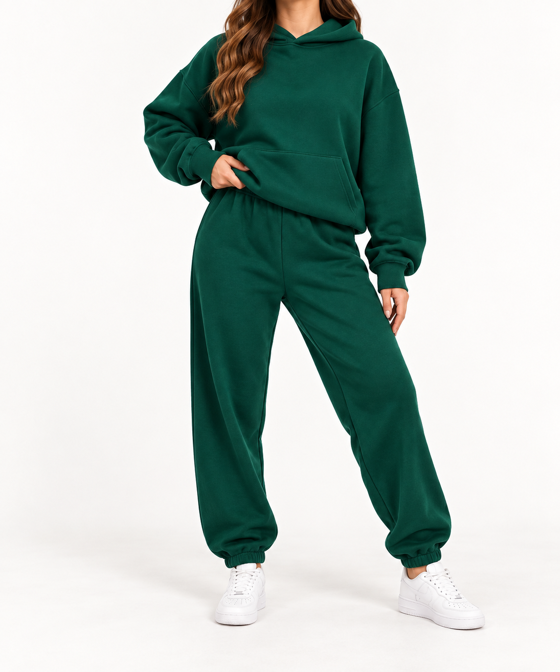 Conjunto chándal mujer con capucha verde esmeralda, vista frontal