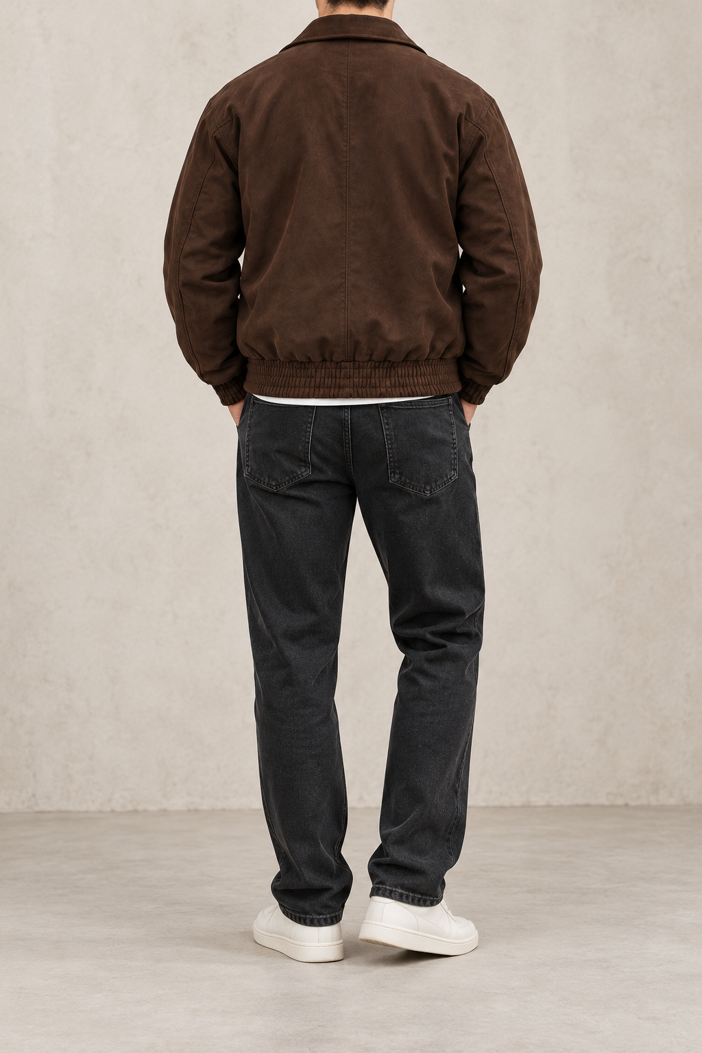 Chaqueta bomber de ante marrón chocolate, vista trasera