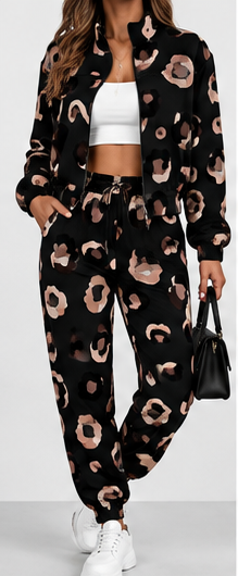 Conjunto leopardo negro frontal