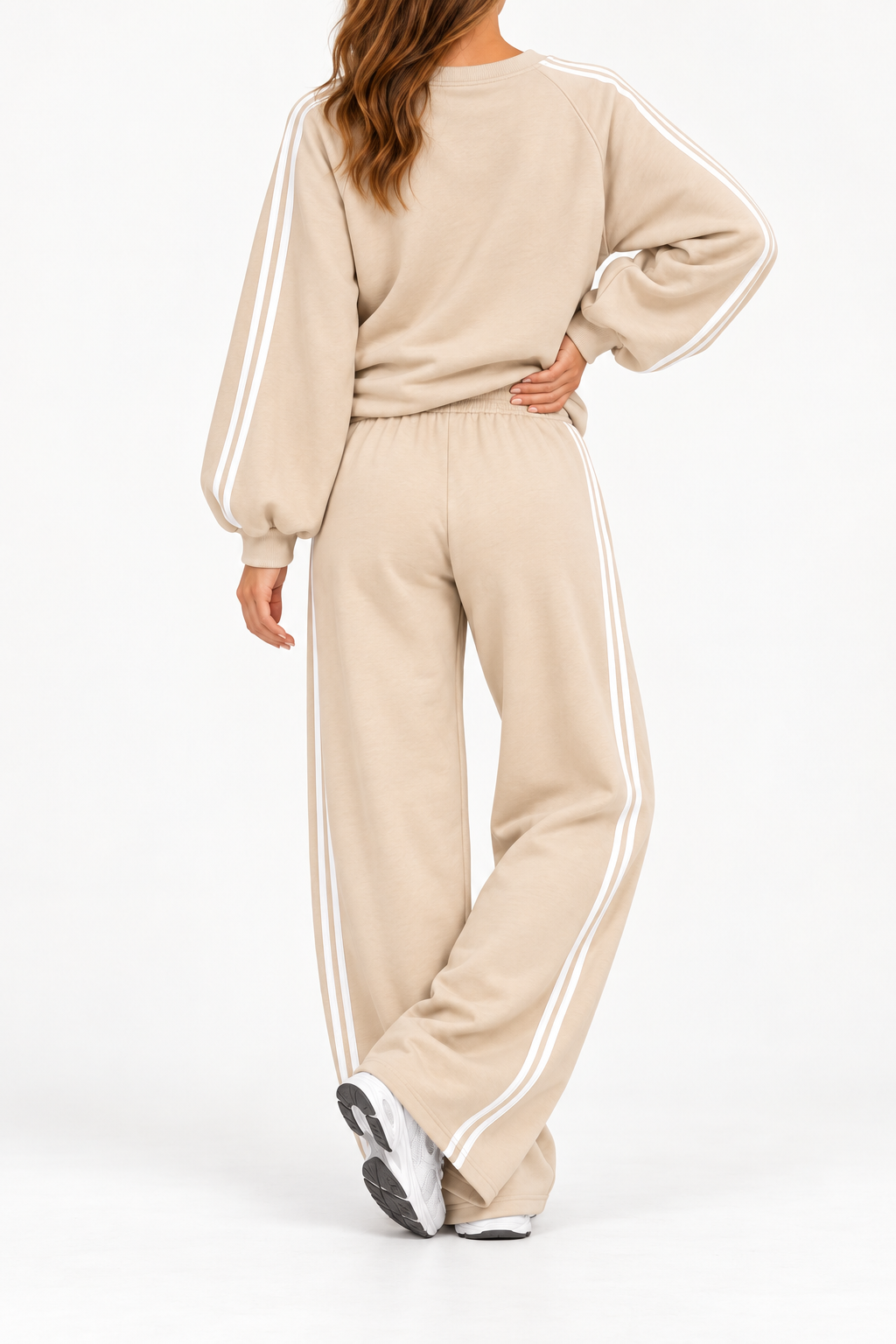 Conjunto Sport Chic beige crema - trasera postura distinta