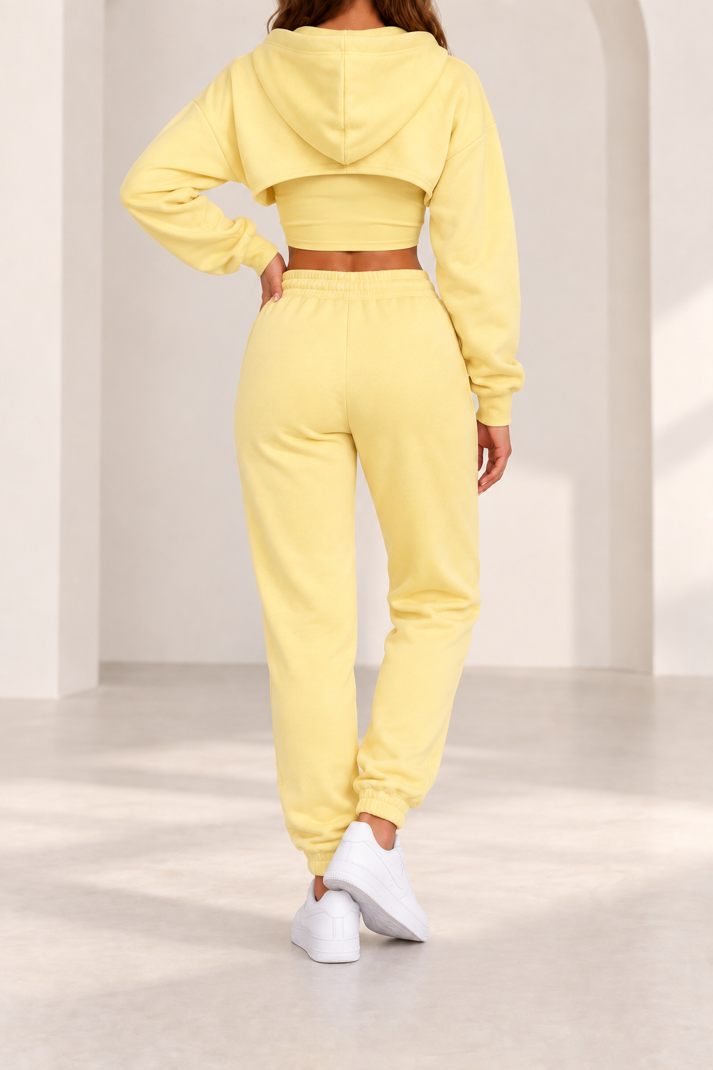 Conjunto Urban amarillo pastel - vista trasera