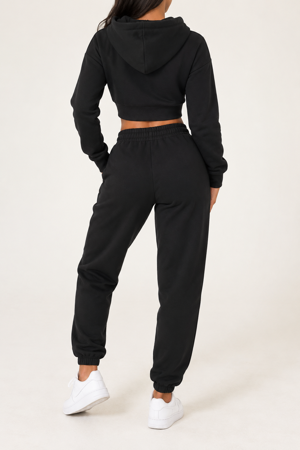 Conjunto Urban Zip negro vista trasera