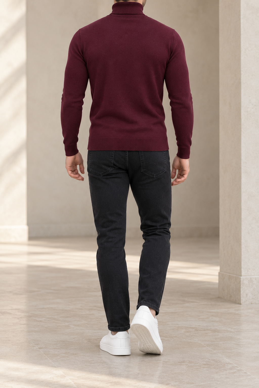 Jersey de cuello alto burdeos para hombre, vista trasera