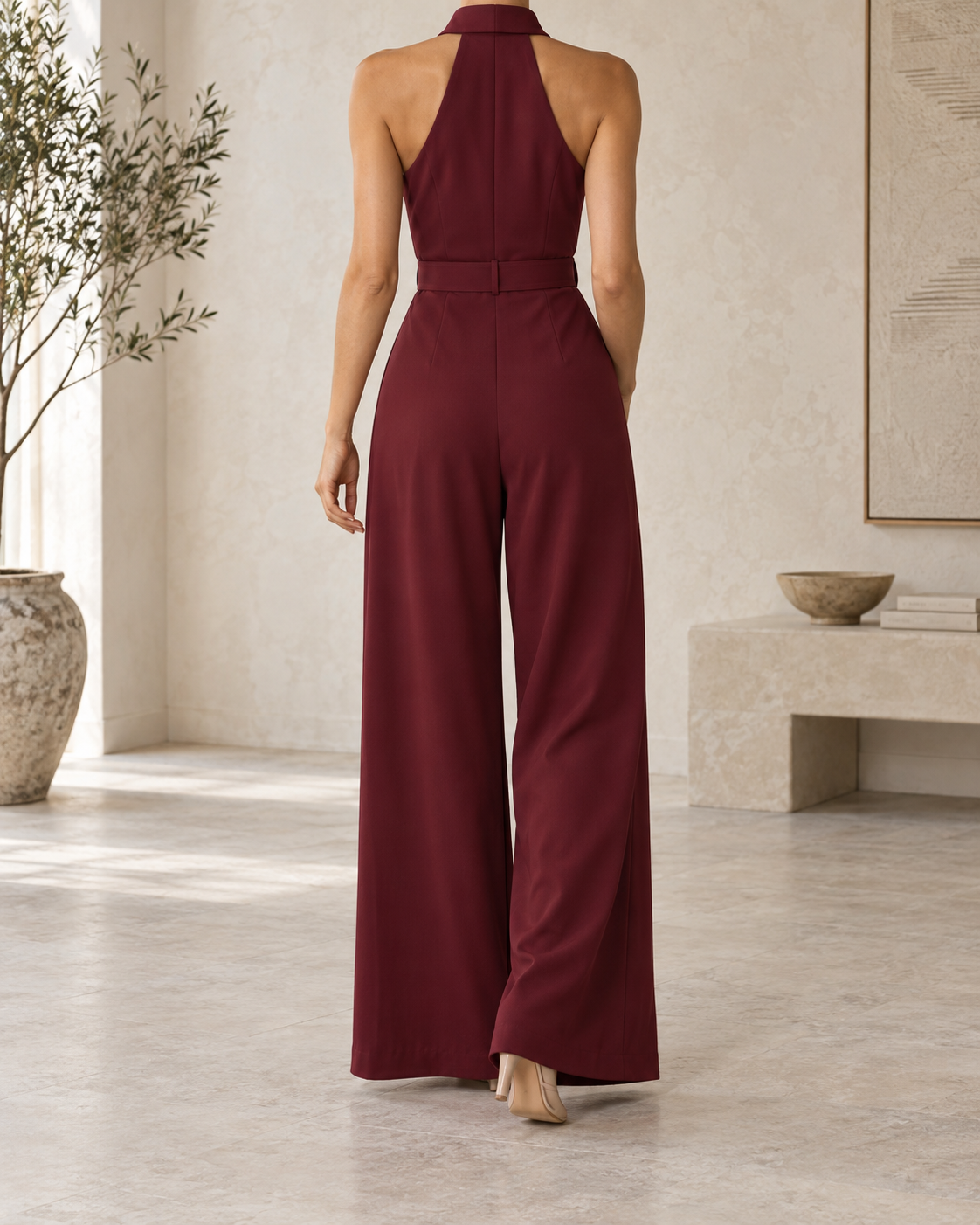 Mono halter burdeos vista trasera
